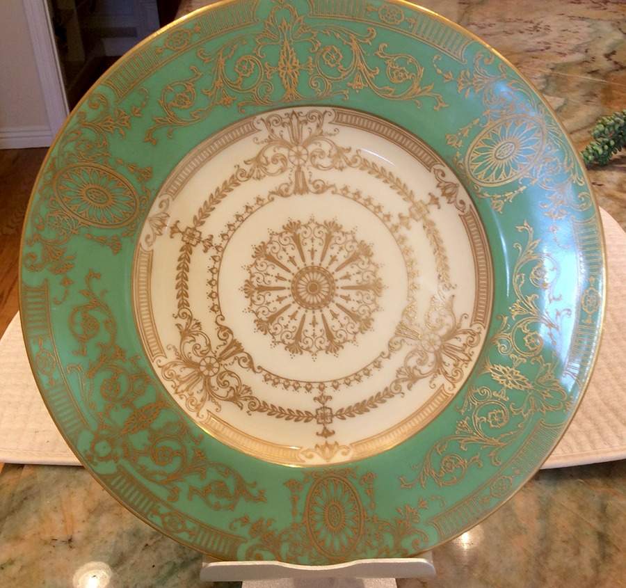 RW350 Dinner Plate by Royal Worcester-1