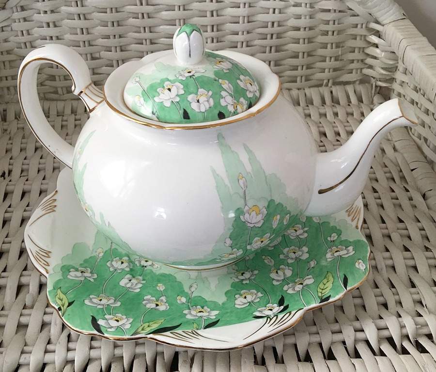Astoria Teapot & Lid by Royal Grafton-1