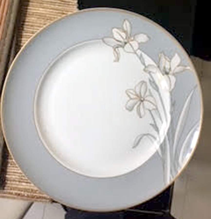 ROT356 Dinner Plate by Royal Tettau-1