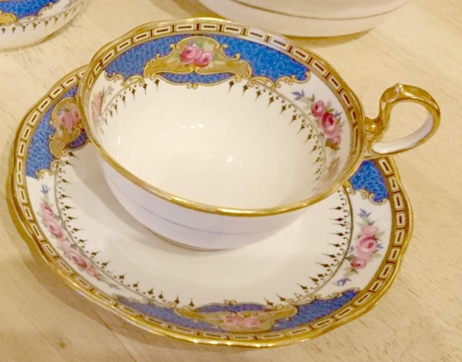 5808 Flat Cup & Saucer Set by Royal Albert-1