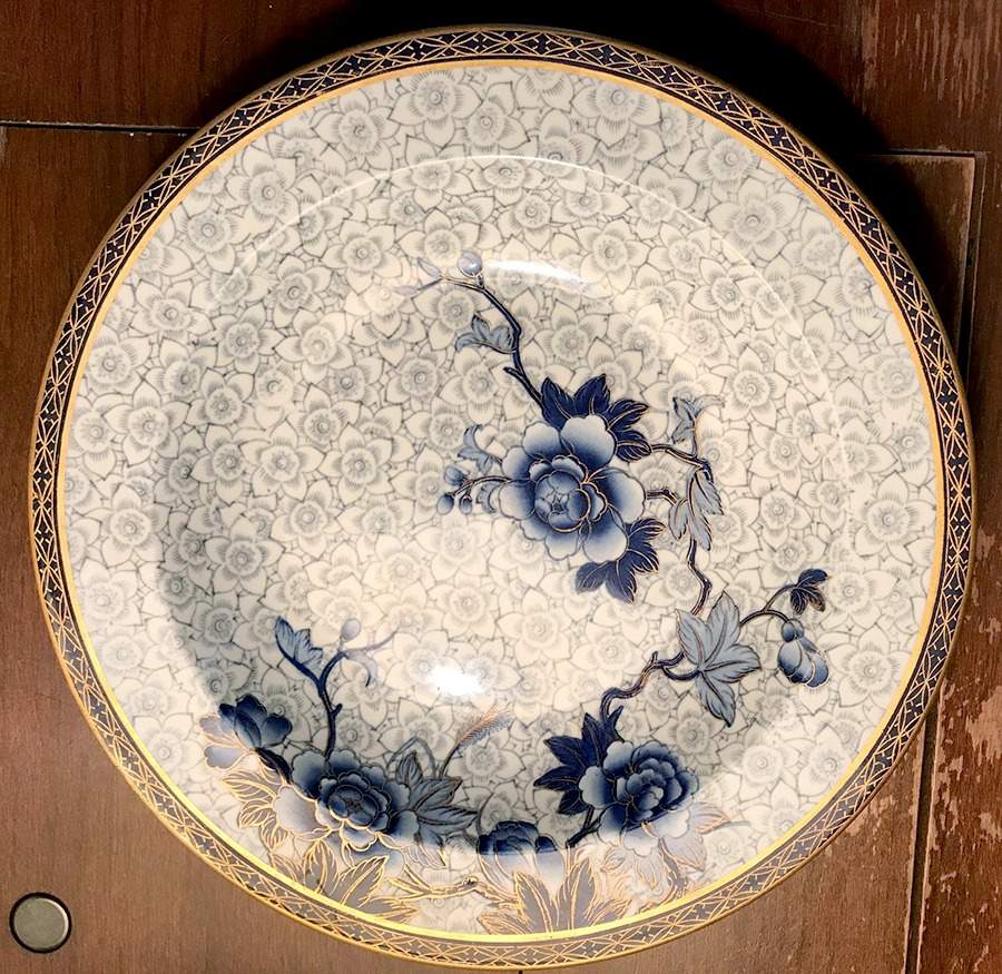 RW354 Dinner Plate by Royal Worcester-1
