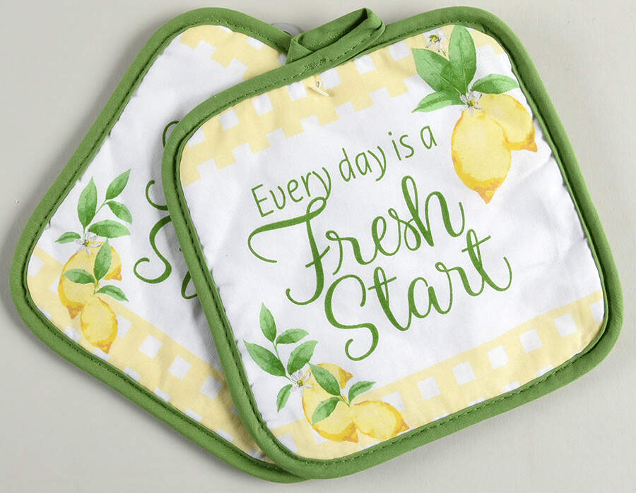 Lemon (Set of 2) Cloth Potholders by Royal Norfolk-1