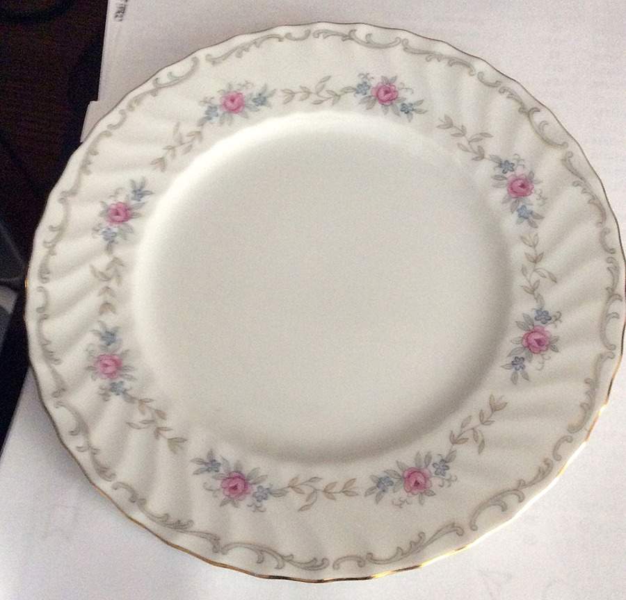 Akemi Salad Plate by Royal M-Mita-1