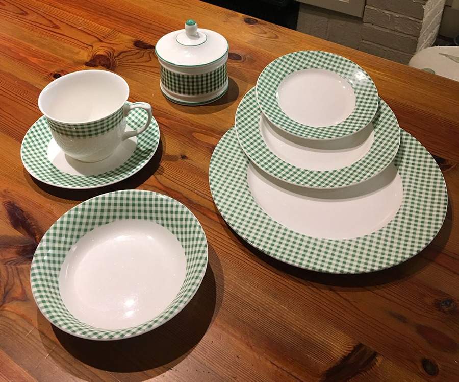 R1O3 Dinner Plate by Royal Crown Duchy-1
