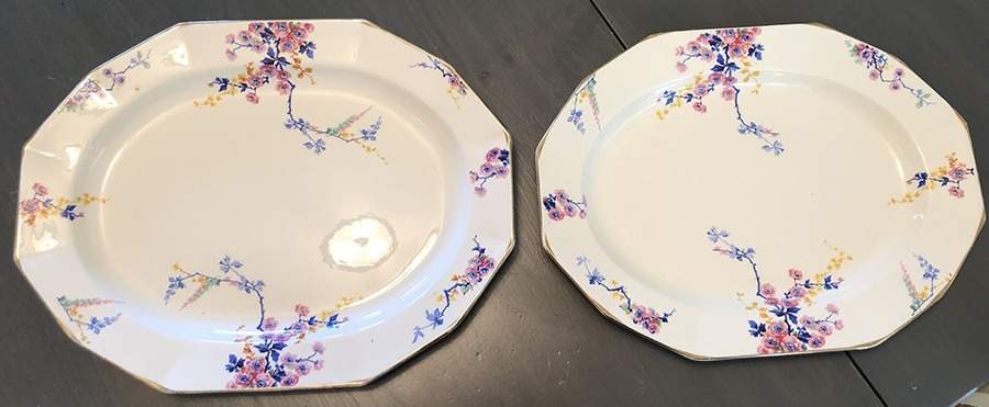 RWI128 14" Oval Serving Platter by Royal Winton-1