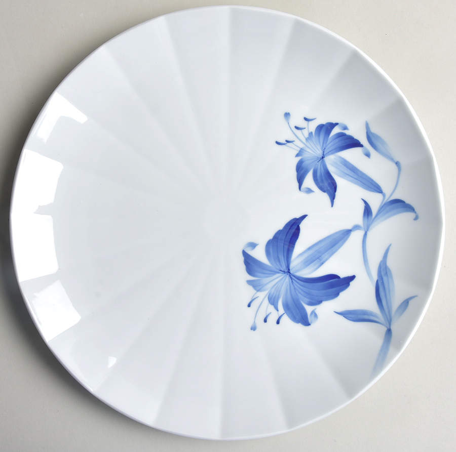 Blomst Dinner Plate by Royal Copenhagen-1