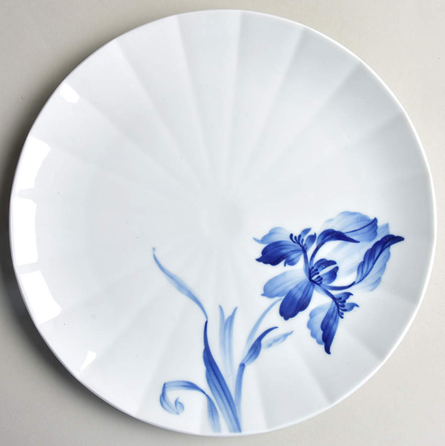 Blomst Dinner Plate by Royal Copenhagen-1