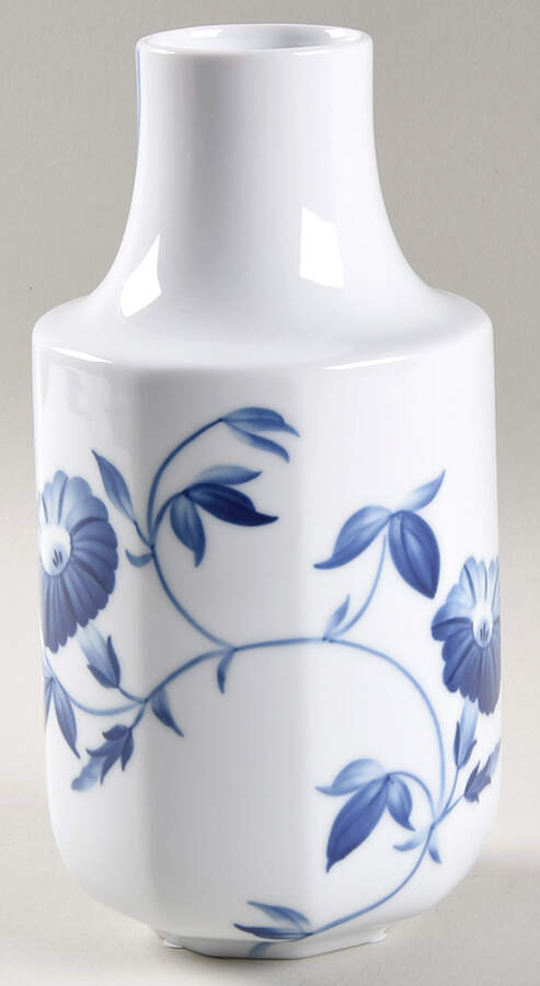 Blomst 7" Vase by Royal Copenhagen-1