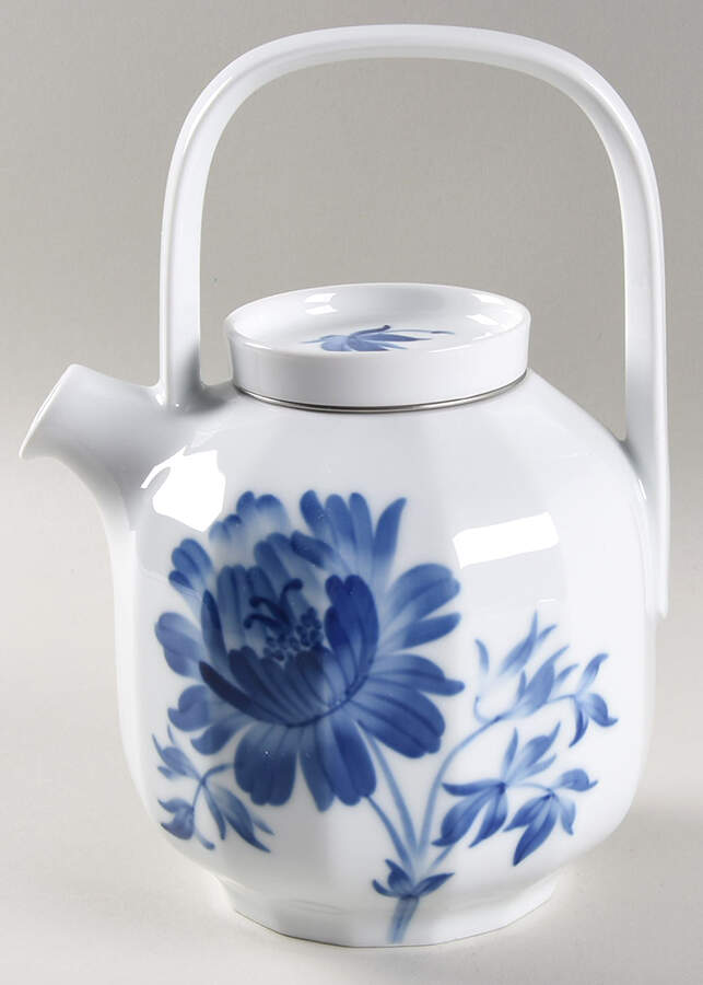 Blomst Teapot & Lid with Infuser by Royal Copenhagen-1