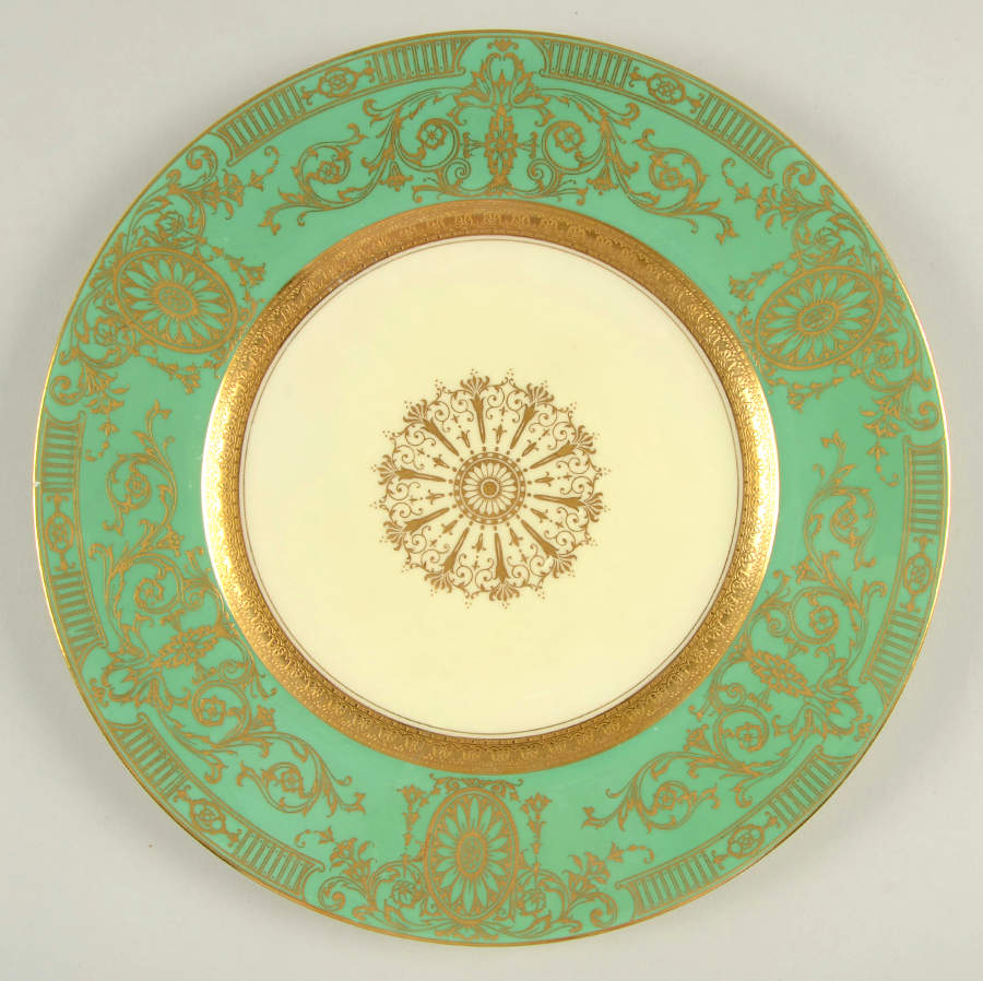 Z52 Dinner Plate by Royal Worcester-1