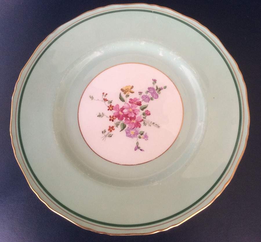 Z2124 Dinner Plate by Royal Worcester-1