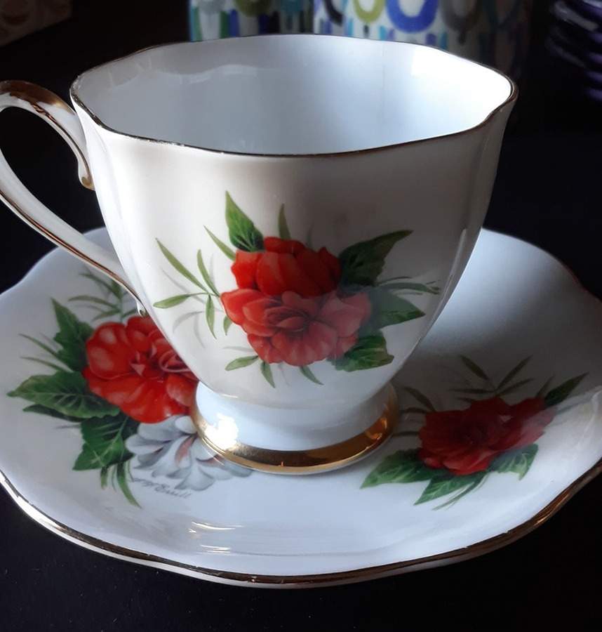 Radiance Footed Cup & Saucer Set by Royal Standard-1