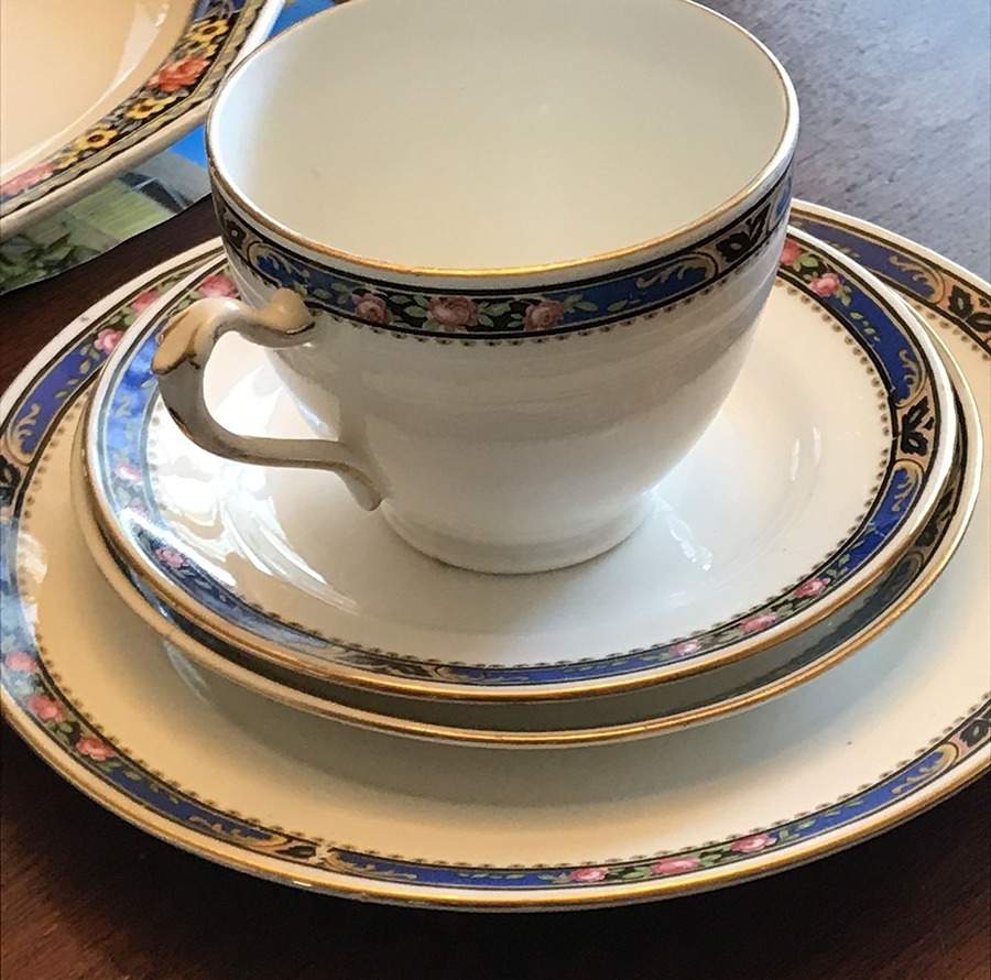 RGR169 Dinner Plate by Royal Grafton-1