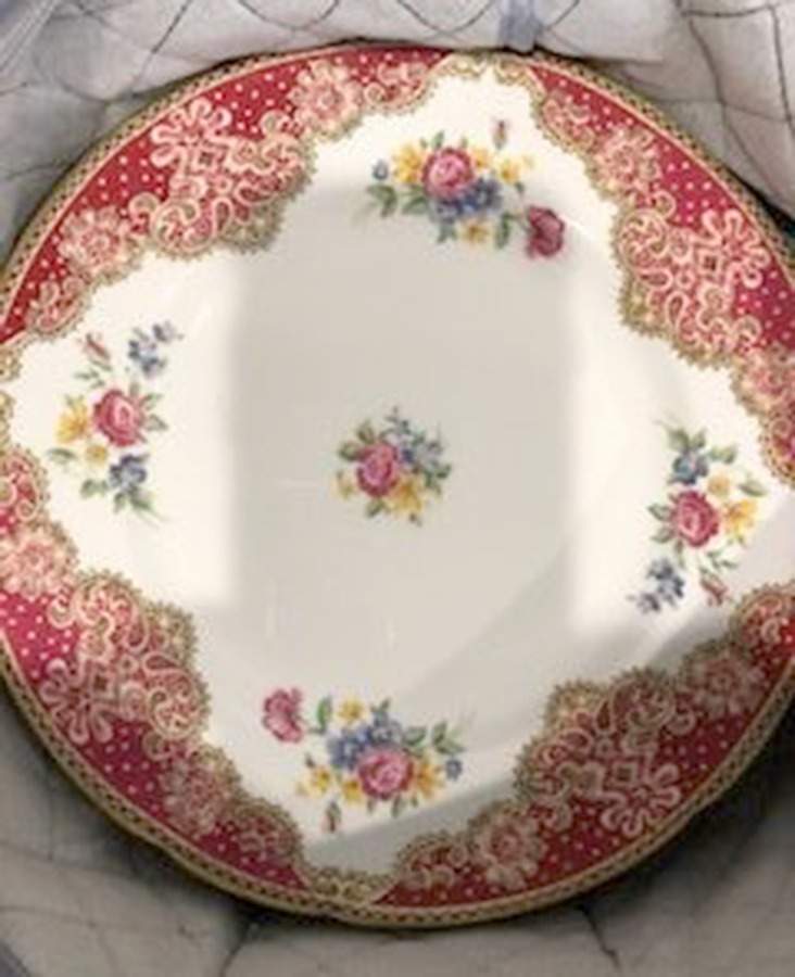 RLY43 Salad Plate by Roslyn (England)-1