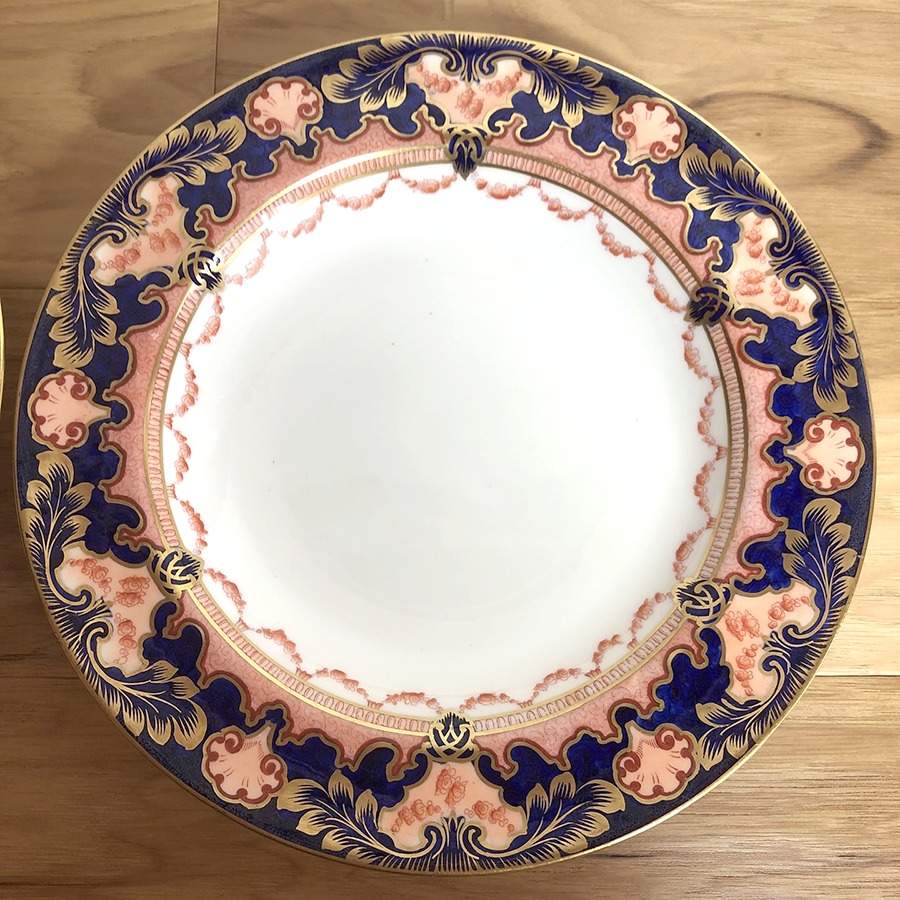C7901 Dinner Plate by Royal Doulton-1