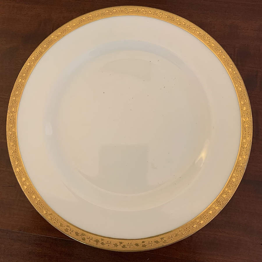 E4676 Salad Plate by Royal Doulton-1