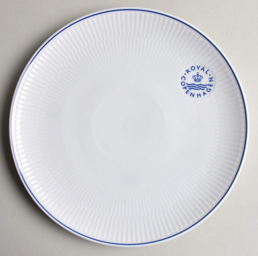 Blueline Dinner Plate by Royal Copenhagen-1