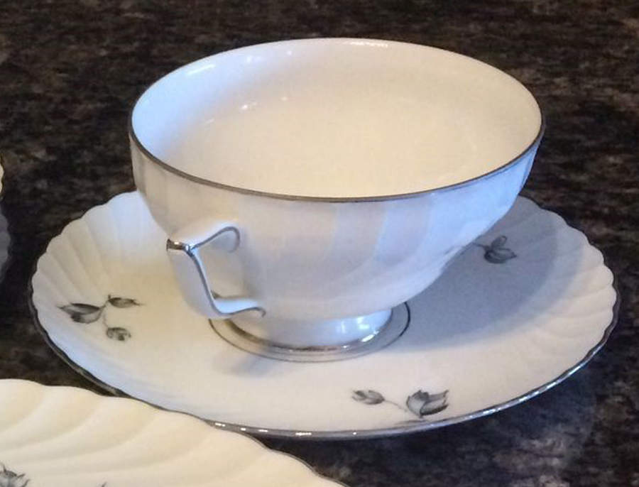 ROB512 Footed Cup & Saucer Set by Royal Bayreuth-1