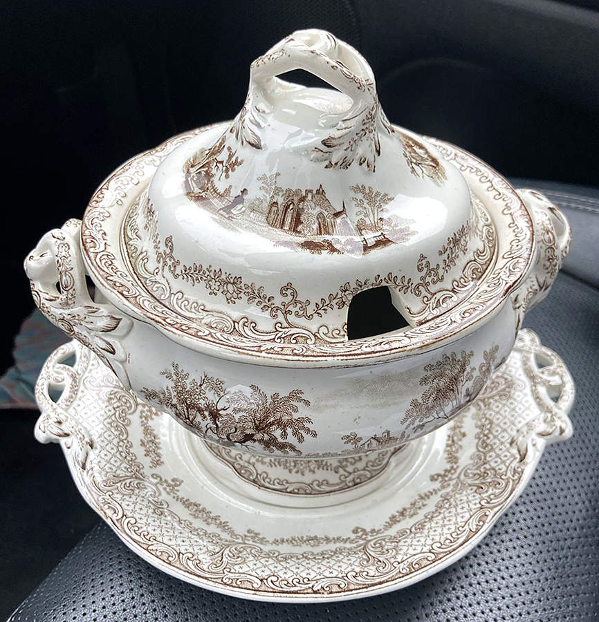 Humphrey's Clock-Brown Small Tureen w/Lid & Underplate by Ridgway (Ridgways)-1