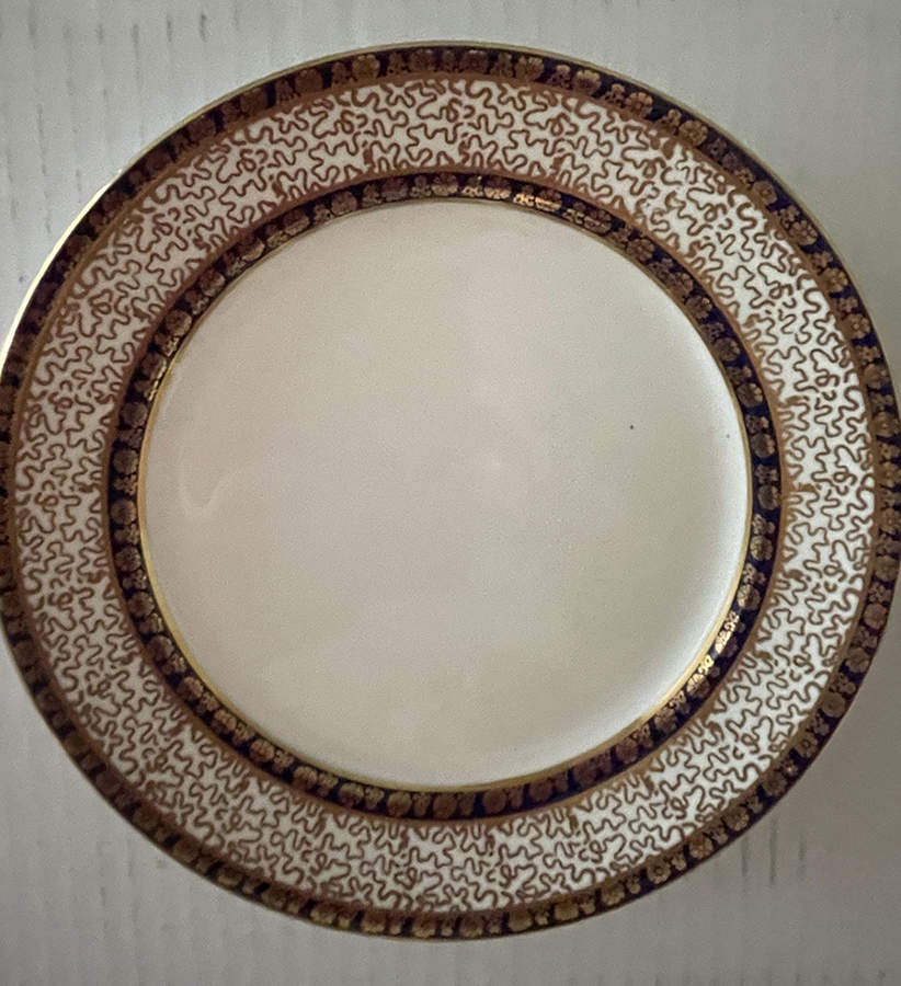 1577 Dinner Plate by Royal Albert-1