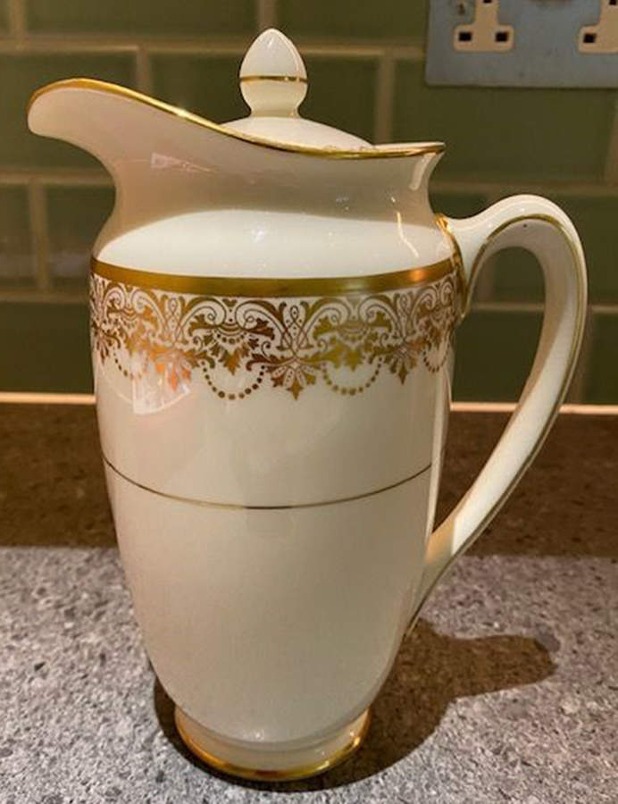 BB3402 Hot Water Jug & Lid by Royal Doulton-1
