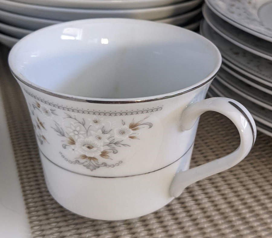 RCW35 Footed Cup by Royal Crown (Japan)-1