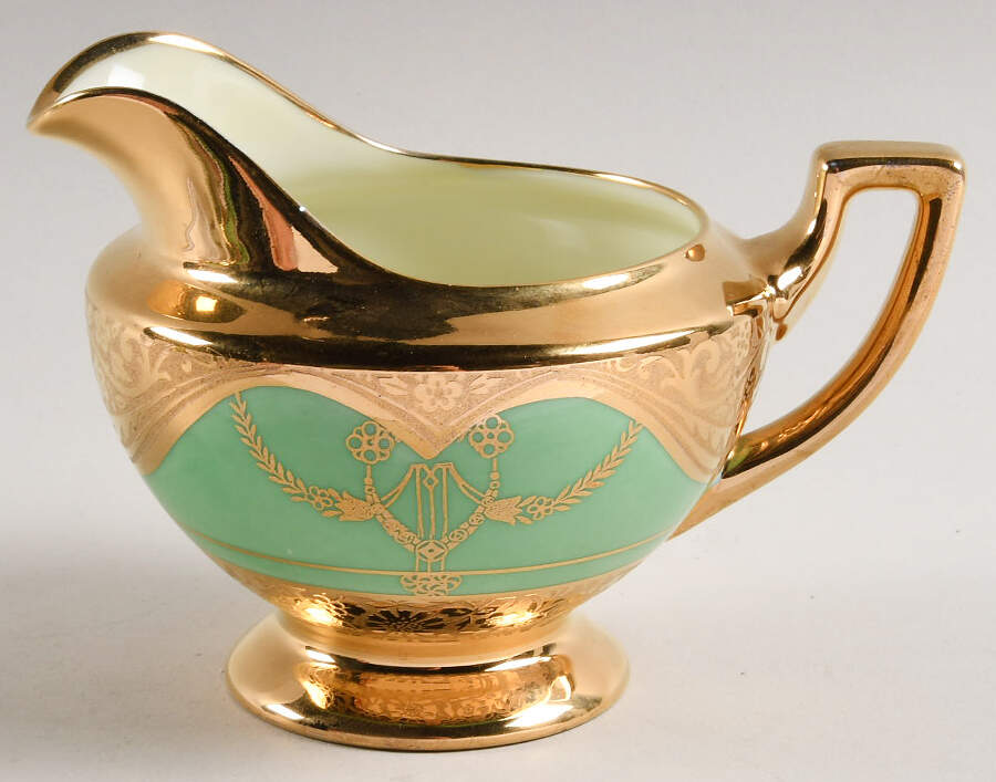 RCQ43 Creamer by Royal China (made in France)-1