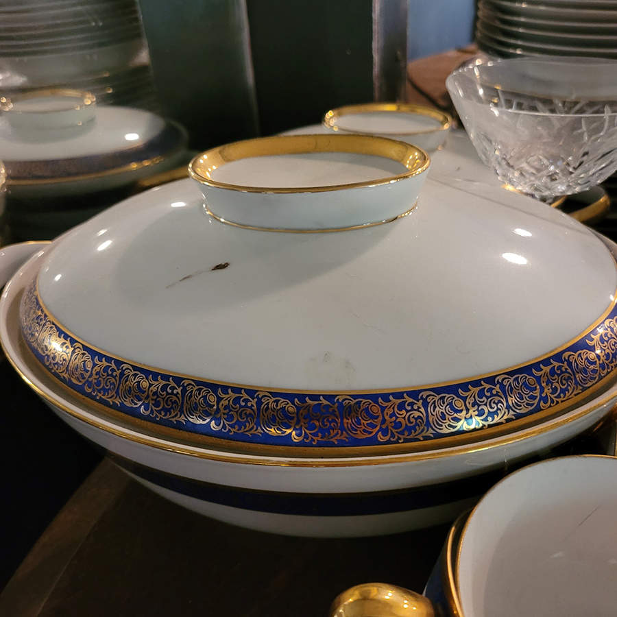 R3130 Round Covered Vegetable by Rosenthal - Continental-1