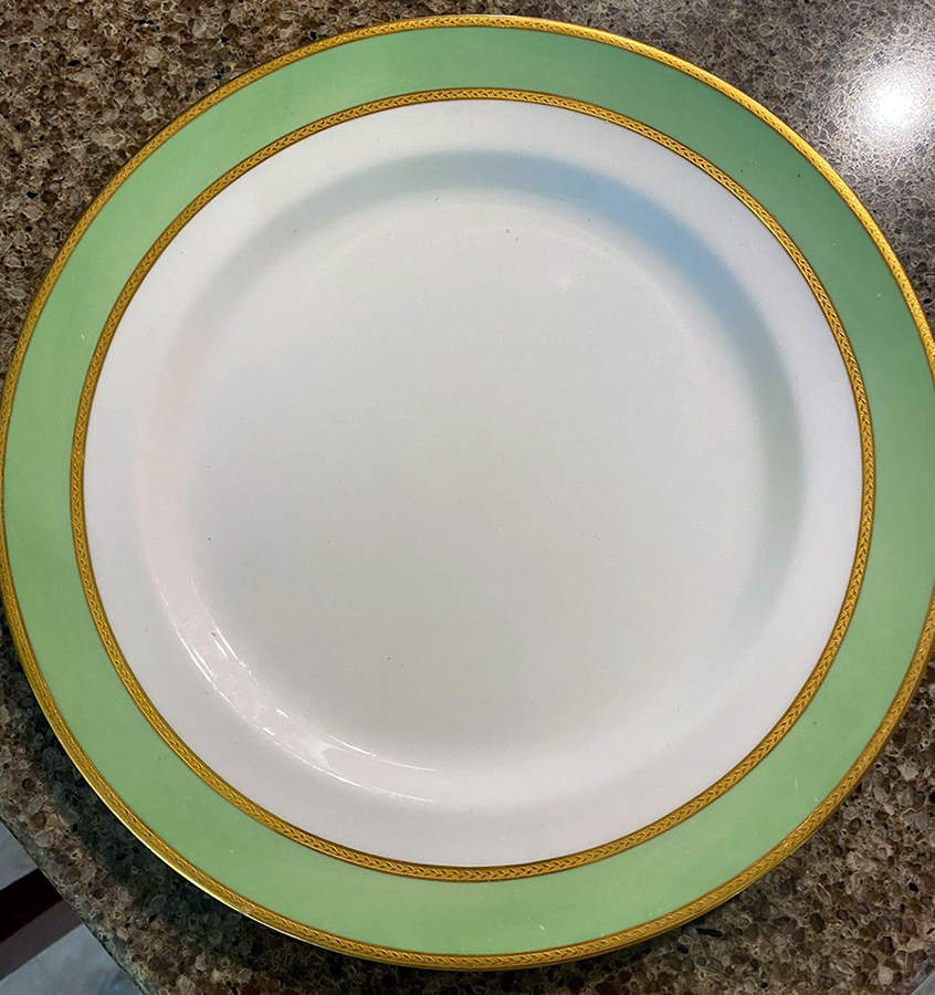 RA6971 Green Dinner Plate by Royal Doulton-1