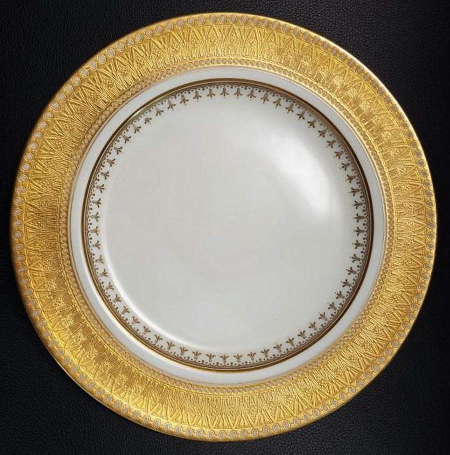 E619 Dinner Plate by Royal Doulton-1
