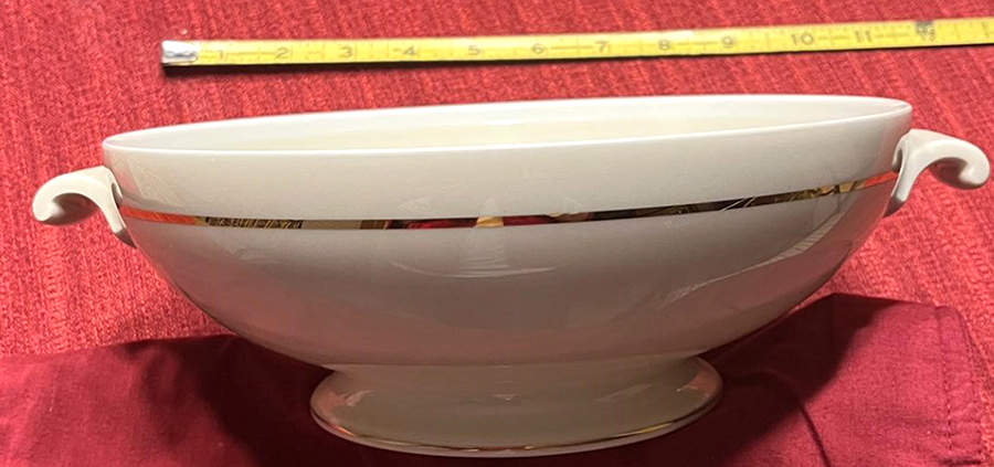 6069 Gold Round Vegetable No Lid by Rosenthal - Continental-1