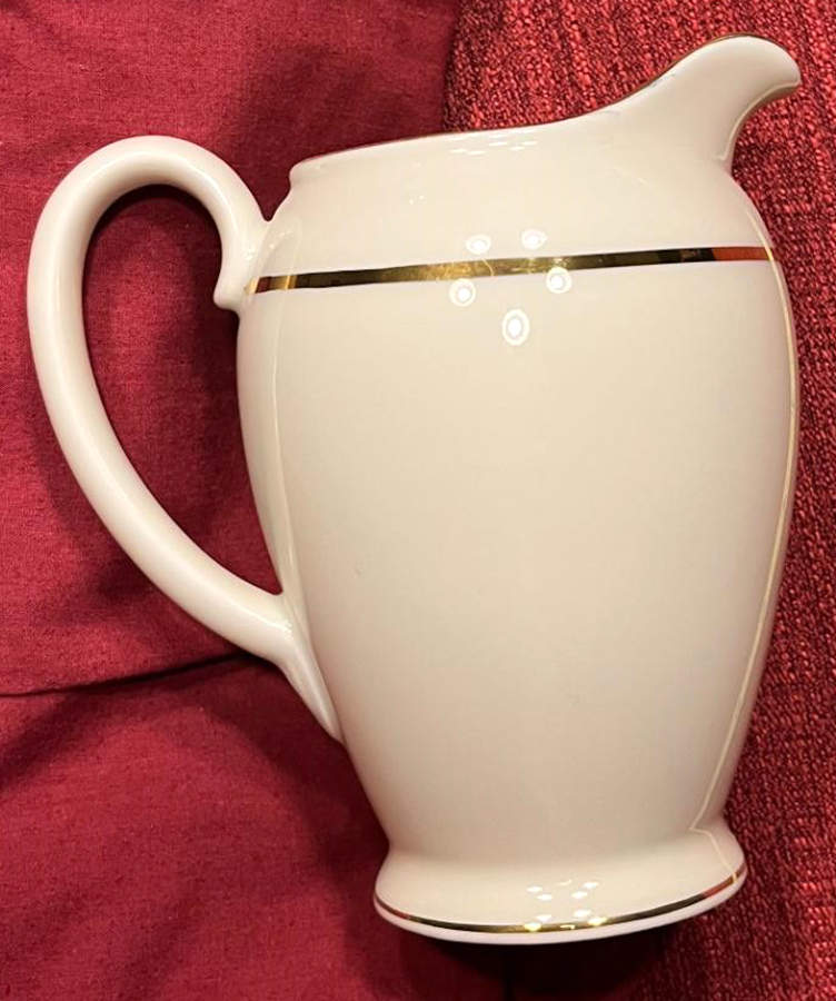6069 Gold Creamer by Rosenthal - Continental-1