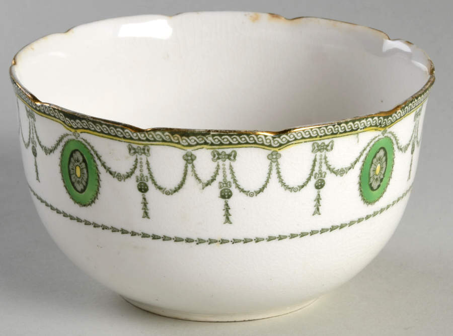 Countess Green Cranberry Bowl by Royal Doulton-1