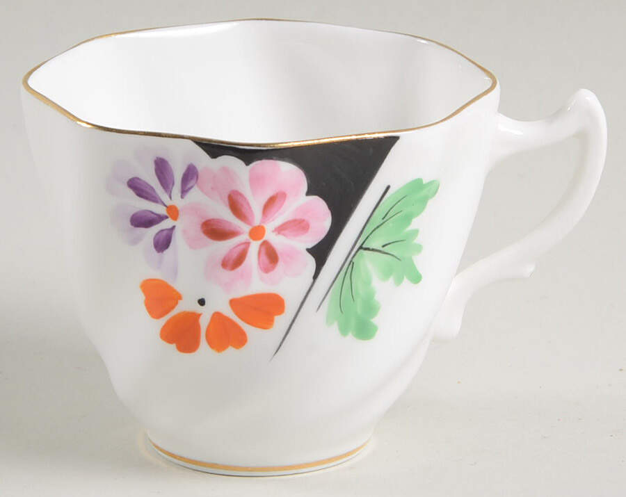 3083 Flat Cup by Rosina-Queens-1