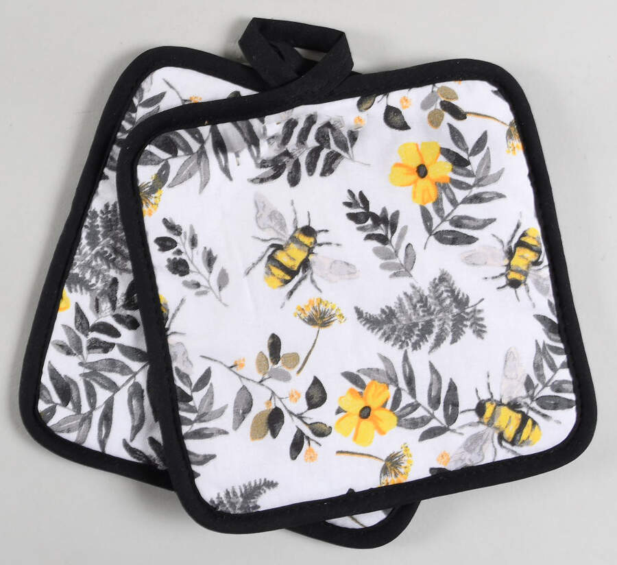 Spring Bee (Set of 2) Cloth Potholders by Royal Norfolk-1