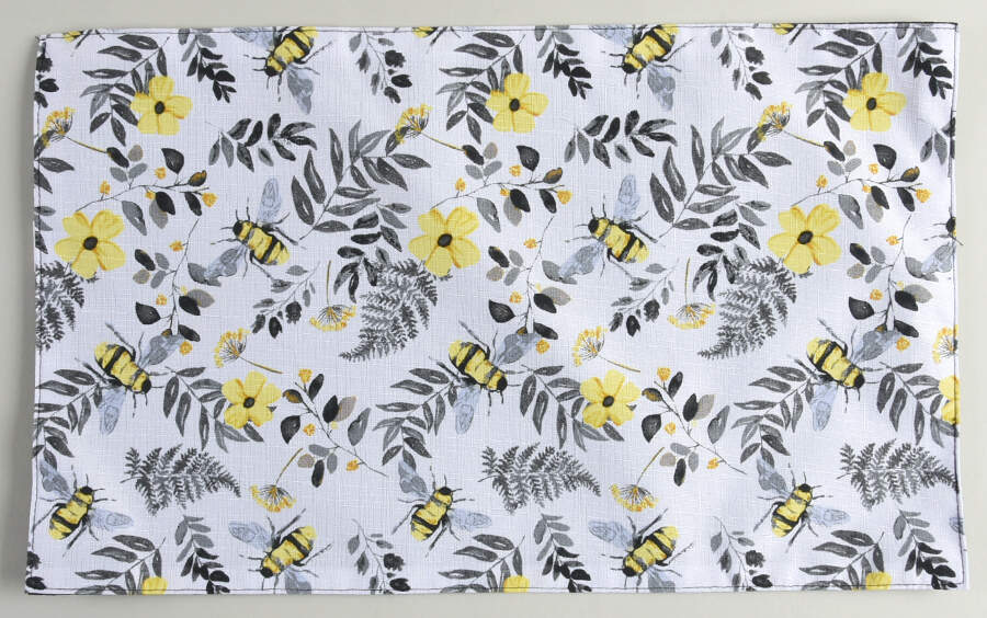 Spring Bee Reversible Cloth Placemat by Royal Norfolk-1