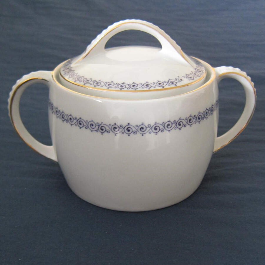 ROT364 Sugar Bowl & Lid by Royal Tettau-1