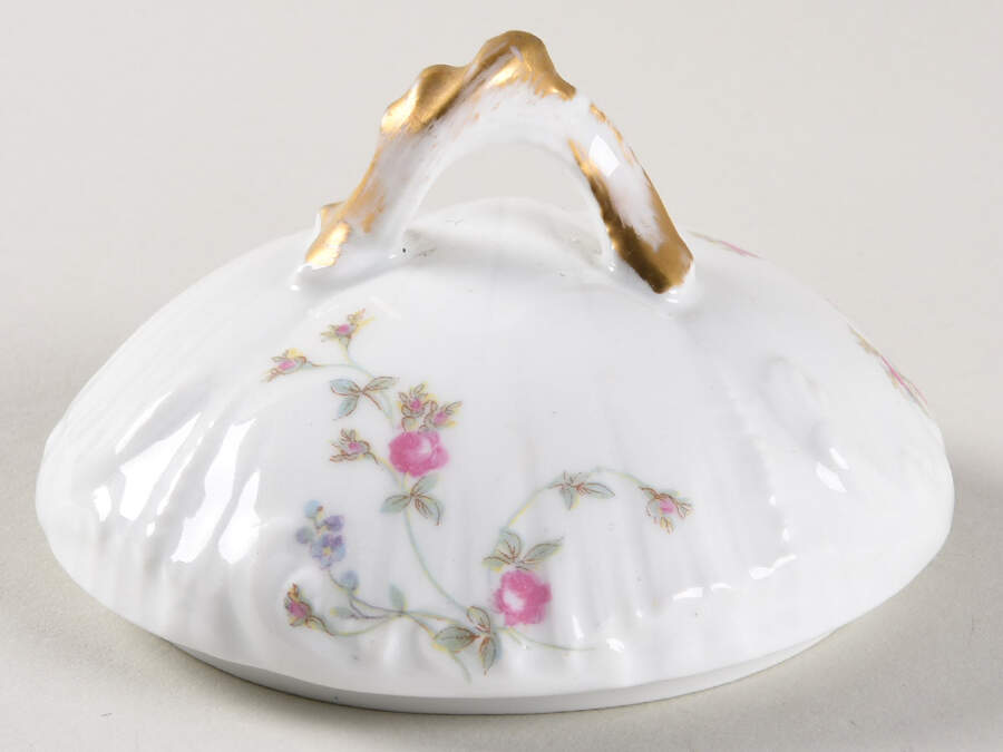7090 Lid for Oversize Sugar Bowl by M Redon-1