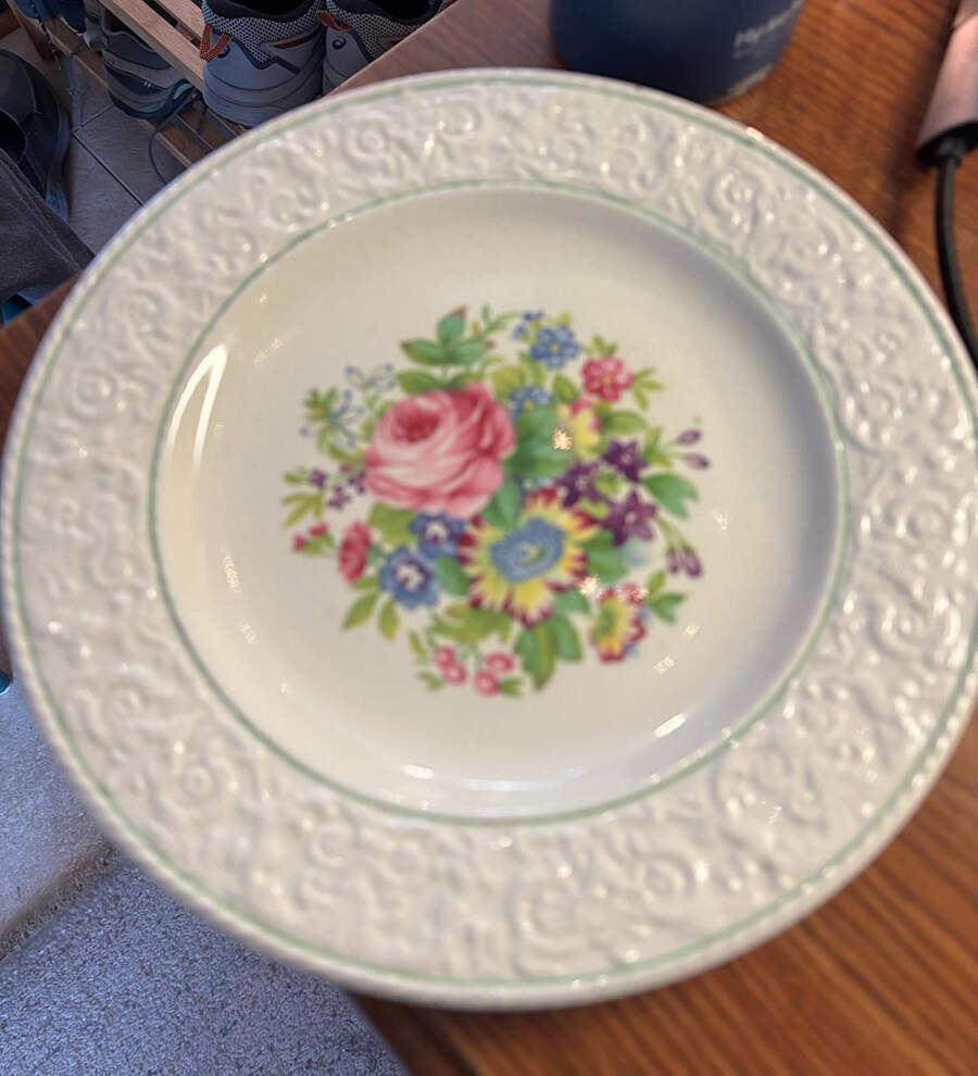 RWI130 Luncheon Plate by Royal Winton-1