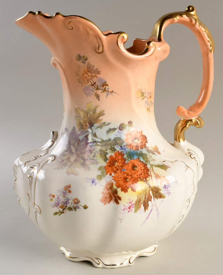 A9284 128 Oz Pitcher by Royal Doulton-1