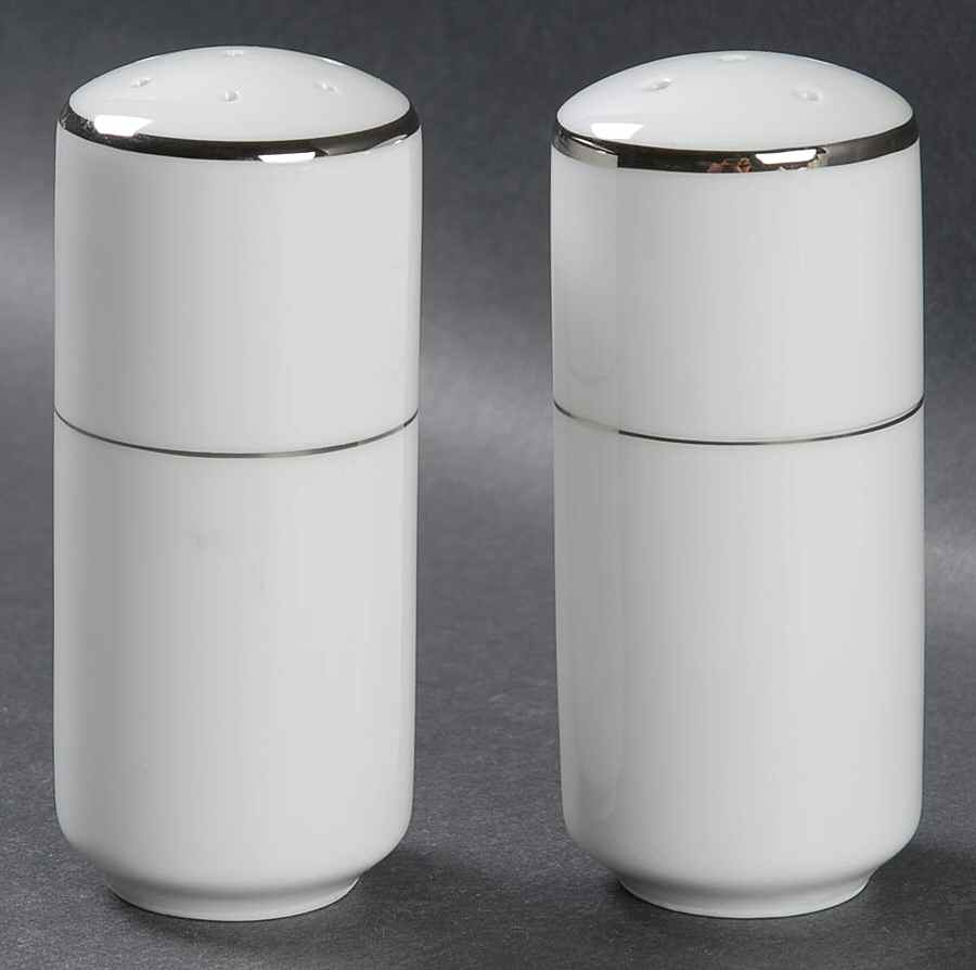 Engagement Salt & Pepper Set by Sears-1