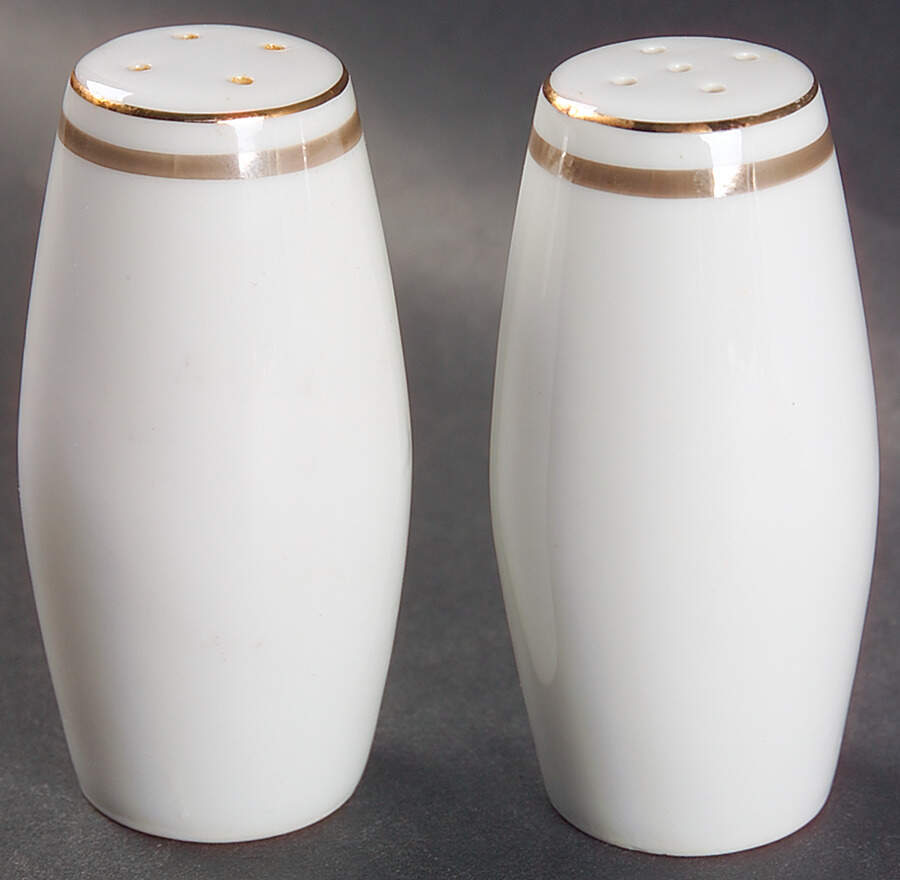 102 Salt & Pepper Set by St Regis-1