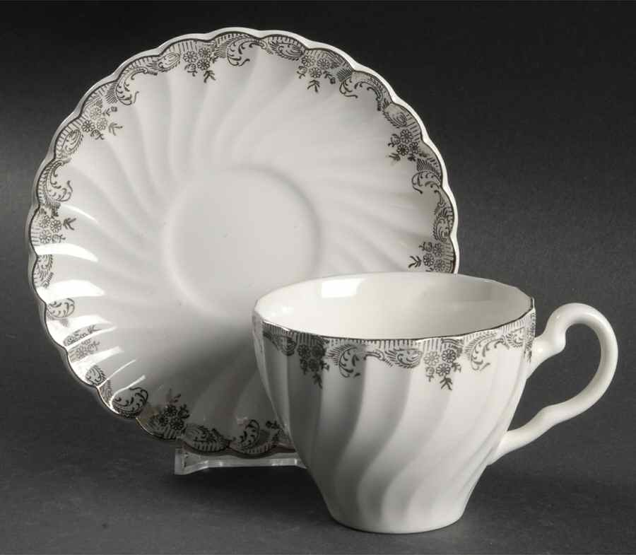Sylvania Flat Cup & Saucer Set by Sovereign Potters-1