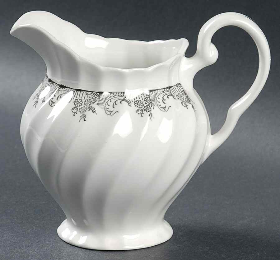 Sylvania Creamer by Sovereign Potters-1
