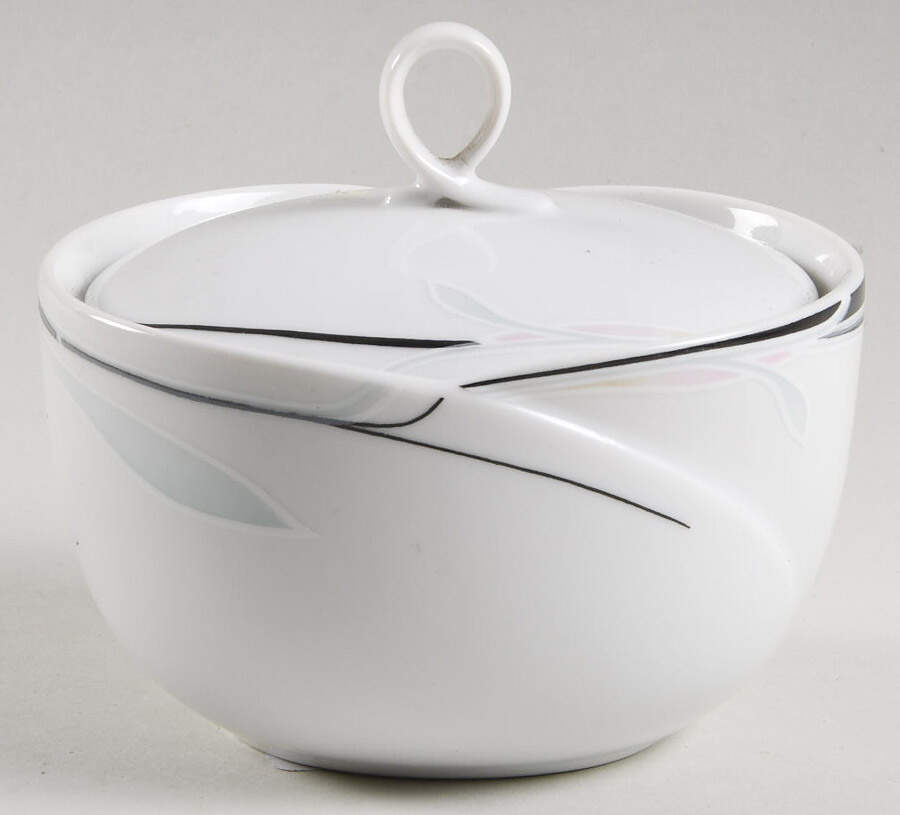 Cortina Flower Sugar Bowl & Lid by Studio Nova-1