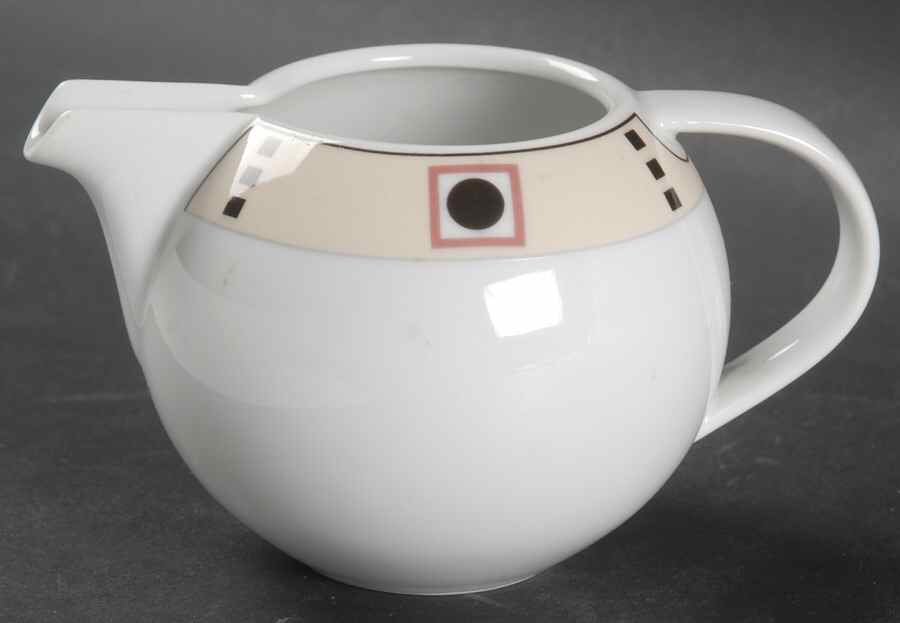 Ringside Creamer by Studio Nova-1