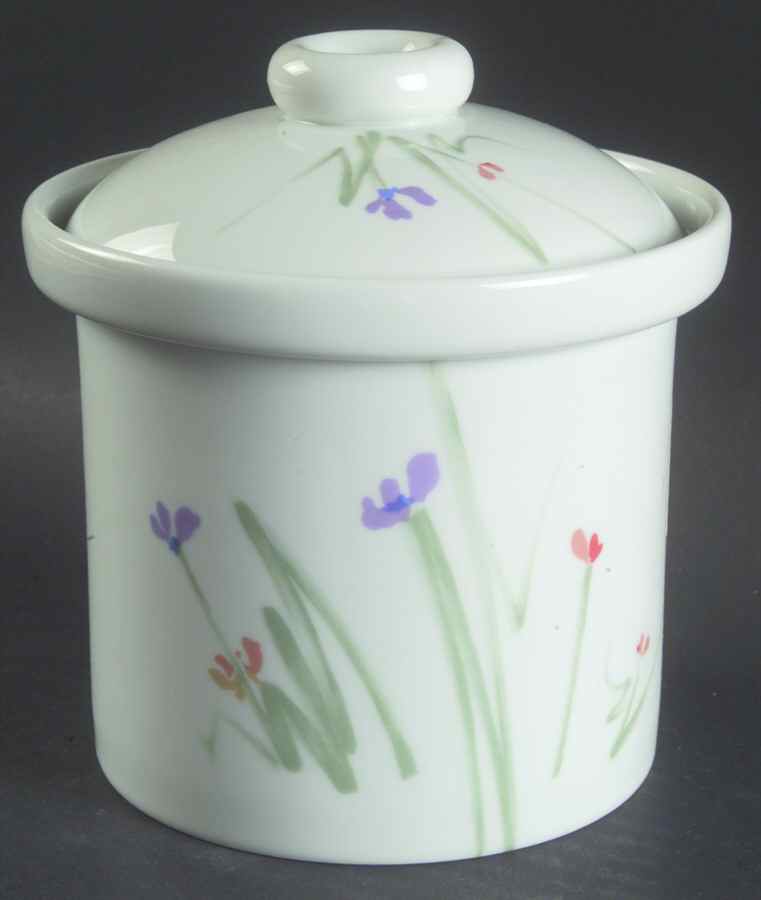 Sketch Book II Small Canister & Lid by Studio Nova-1