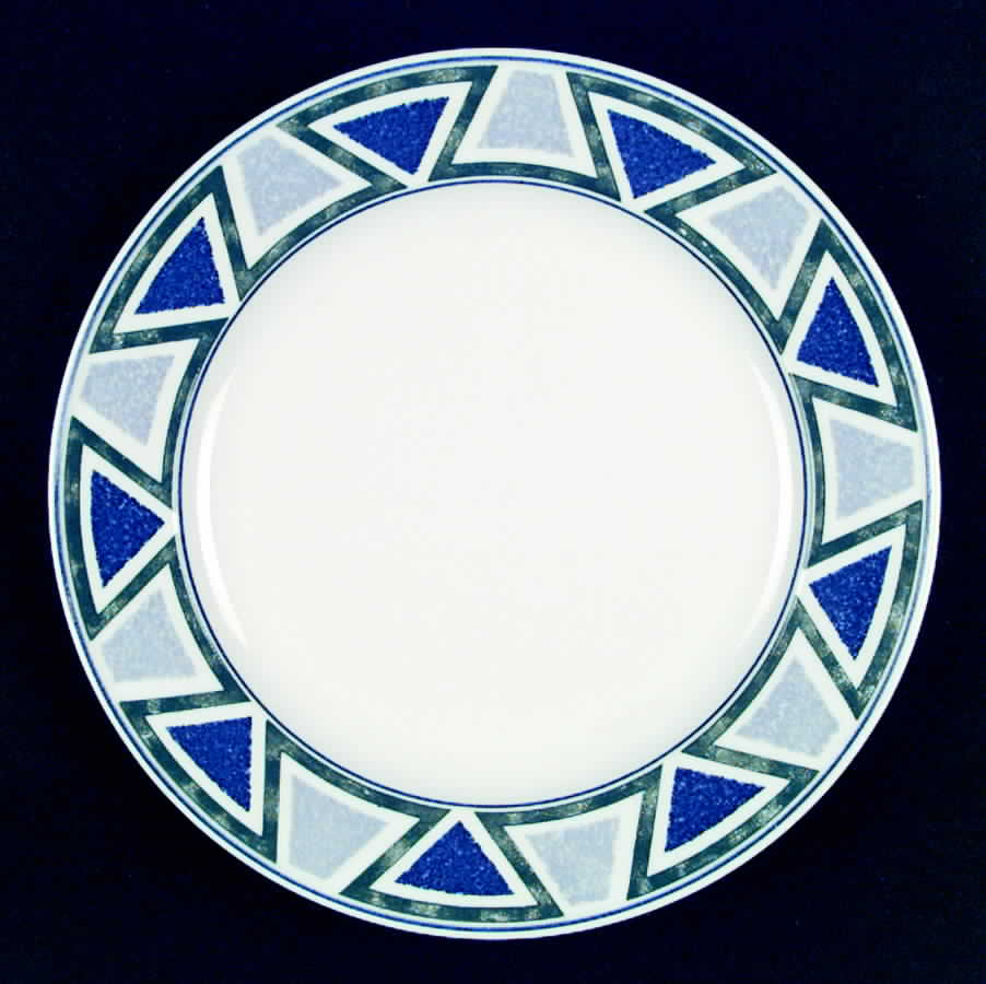 Vista Dinner Plate by Studio Nova-1