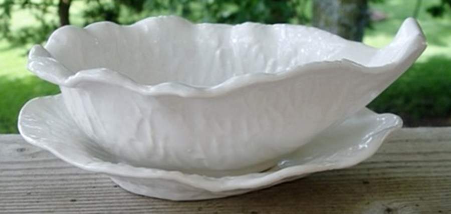 Cabbage White Gravy Boat & Underplate by Secla-1