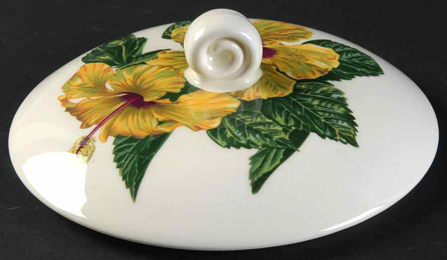 Yellow Hibiscus Lid for Round Vegetable by Santa Anita-1